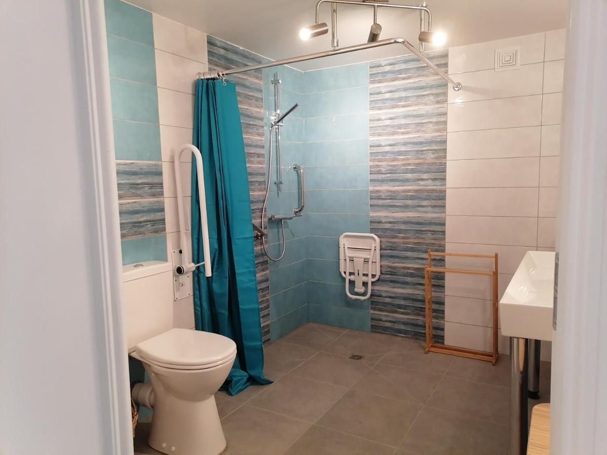 Aux D'estaing Croises, De Montagne Accessible A Tous Holiday home *